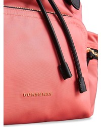 Женский розовый нейлоновый рюкзак от Burberry