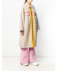 Женский розовый плащ от Miu Miu