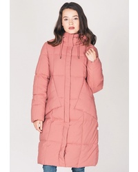 Женский розовый пуховик от Amimoda