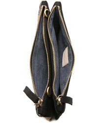 Светло-коричневая замшевая сумка через плечо с леопардовым принтом от Clare Vivier