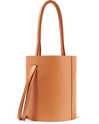Светло-коричневая кожаная сумка-мешок c бахромой от Mansur Gavriel