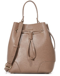 Светло-коричневая кожаная сумка-мешок от Furla