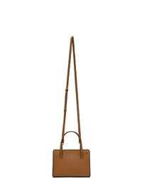 Светло-коричневая кожаная сумка-саквояж от Loewe