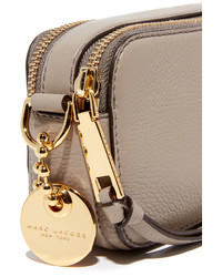 Женская светло-коричневая кожаная сумка от Marc Jacobs