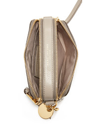 Женская светло-коричневая кожаная сумка от Marc Jacobs