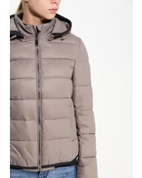 Женская светло-коричневая куртка-пуховик от Sela