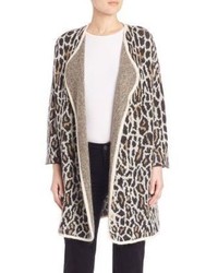Светло-коричневая куртка с леопардовым принтом