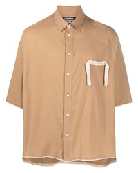 Мужская светло-коричневая рубашка с коротким рукавом с вышивкой от Jacquemus