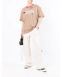 Мужская светло-коричневая футболка с круглым вырезом с принтом от Maison Mihara Yasuhiro