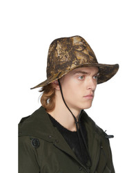 Мужская светло-коричневая шляпа с камуфляжным принтом от South2 West8