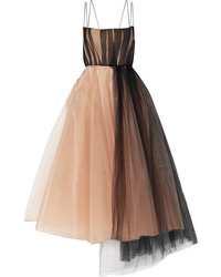 Светло-коричневое вечернее платье из фатина от Alex Perry