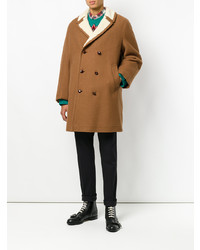 Светло-коричневое длинное пальто с вышивкой от Gucci