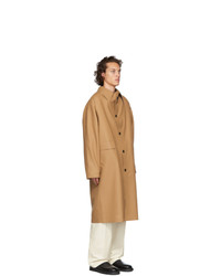 Светло-коричневое длинное пальто от Kassl Editions