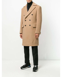 Светло-коричневое длинное пальто от Versace