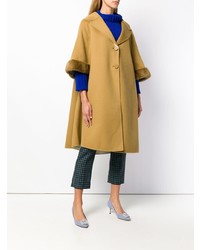 Светло-коричневое пальто-накидка от Fendi