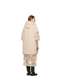 Женское светло-коричневое пальто от Moncler Genius