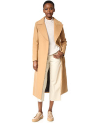 Женское светло-коричневое пальто от Mackage