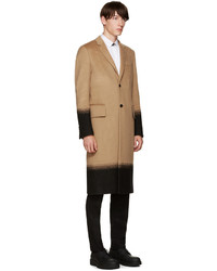 Мужское светло-коричневое пальто от Valentino