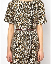 Светло-коричневое платье-футляр с леопардовым принтом от Baum Und Pferdgarten