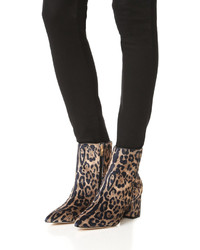 Светло-коричневые бархатные ботильоны от Steven