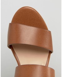 Светло-коричневые босоножки на каблуке от Pull&Bear