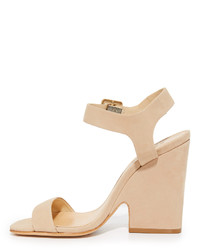 Светло-коричневые босоножки на танкетке от Schutz