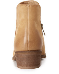 Светло-коричневые ботильоны из нубука от Splendid