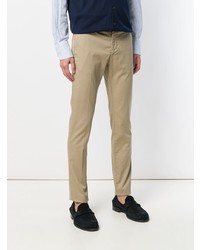 Светло-коричневые брюки чинос от Entre Amis