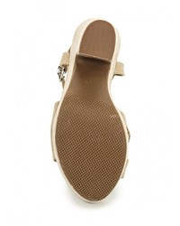 Светло-коричневые замшевые босоножки на каблуке от Stephan