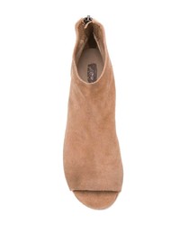 Светло-коричневые замшевые ботильоны с вырезом от Marsèll