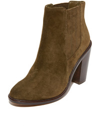 Светло-коричневые замшевые ботильоны от Joie