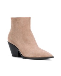 Светло-коричневые замшевые ботильоны от Casadei