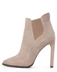 Светло-коричневые замшевые ботильоны от Jeffrey Campbell