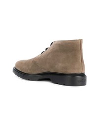 Светло-коричневые замшевые ботинки дезерты от Hogan