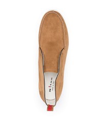 Светло-коричневые замшевые ботинки дезерты от Kiton