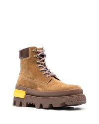 Мужские светло-коричневые замшевые рабочие ботинки от Moncler