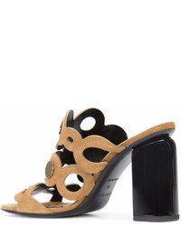 Светло-коричневые замшевые сабо от Pierre Hardy