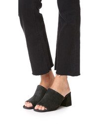 Светло-коричневые замшевые сабо от Jeffrey Campbell