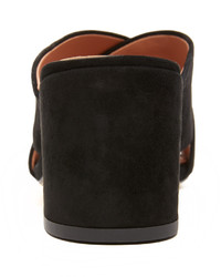 Светло-коричневые замшевые сабо от Sigerson Morrison