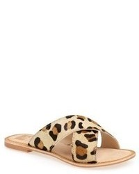 Светло-коричневые замшевые сандалии на плоской подошве с леопардовым принтом