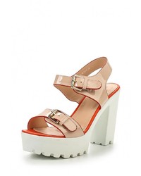 Светло-коричневые кожаные босоножки на каблуке от Bona Dea