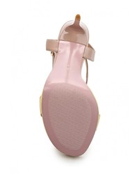 Светло-коричневые кожаные босоножки на каблуке от Dali