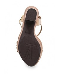 Светло-коричневые кожаные босоножки на каблуке от Vizzano