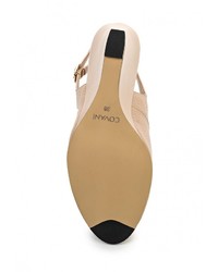 Светло-коричневые кожаные босоножки на танкетке от Covani