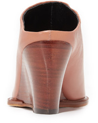 Светло-коричневые кожаные сабо от Robert Clergerie