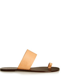 Светло-коричневые кожаные сандалии на плоской подошве от Atelier
