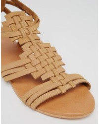 Светло-коричневые кожаные сандалии на плоской подошве от Asos