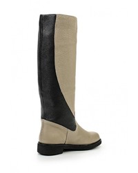 Светло-коричневые кожаные сапоги от Vitacci