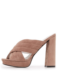 Светло-коричневые сабо от Jeffrey Campbell