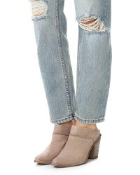 Светло-коричневые сабо от Dolce Vita